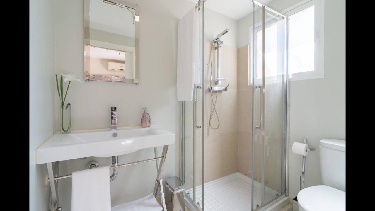 Kentia Rooms Málaga Extérieur photo