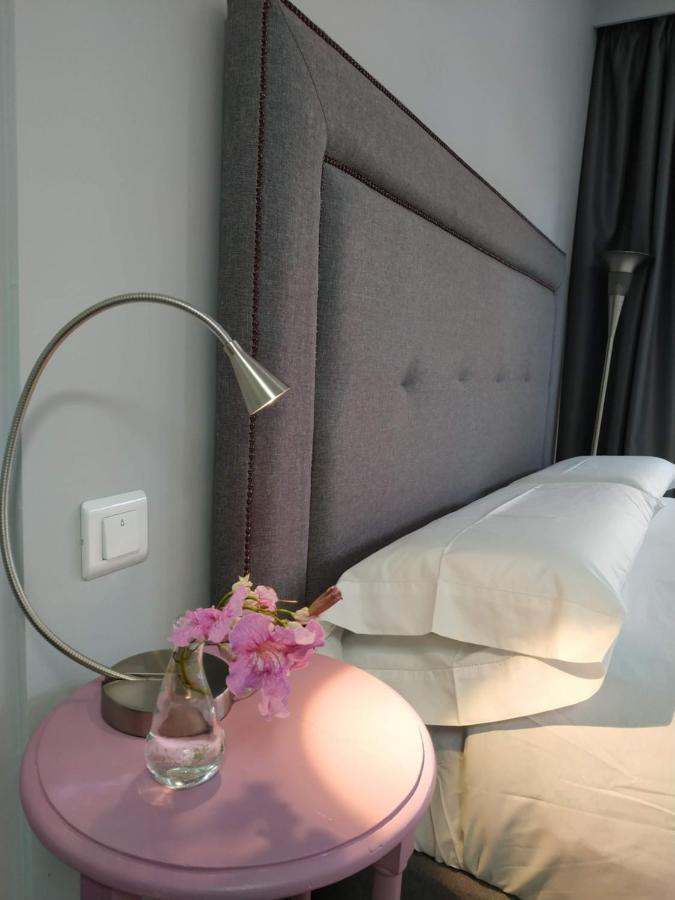 Kentia Rooms Málaga Extérieur photo